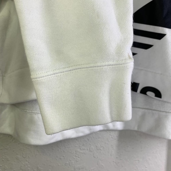 ADIDAS White & Black Bellista Cropped Sweatshirt - Picture 8 of 14